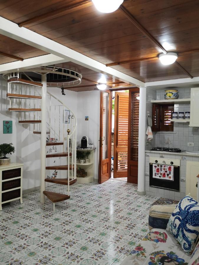 Al Limone Διαμέρισμα Λίπαρι Εξωτερικό φωτογραφία